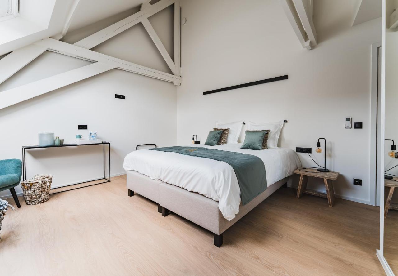 Guesthouse De La Paix Poperinge Bagian luar foto