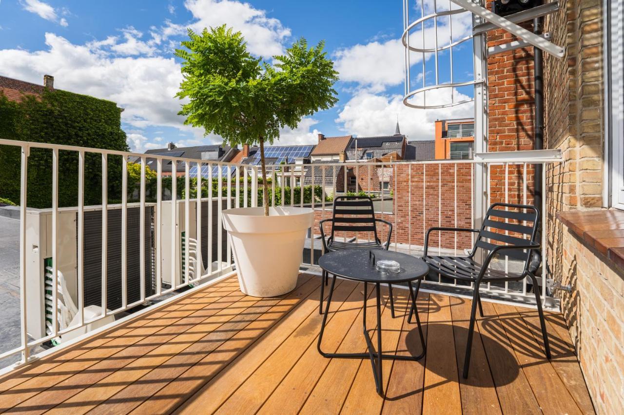 Guesthouse De La Paix Poperinge Bagian luar foto